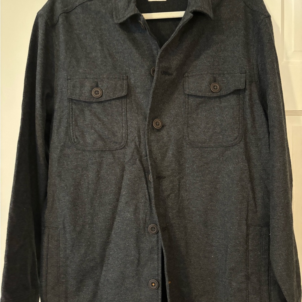 Lightweight Gray Shirt Jacket with Relaxed Fit